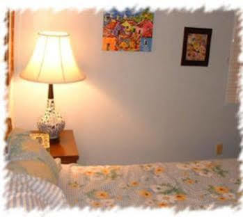 Bed And Bagels Of Tucson Hotel Tanque Verde Exterior photo