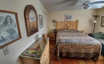 Bed And Bagels Of Tucson Hotel Tanque Verde Exterior photo